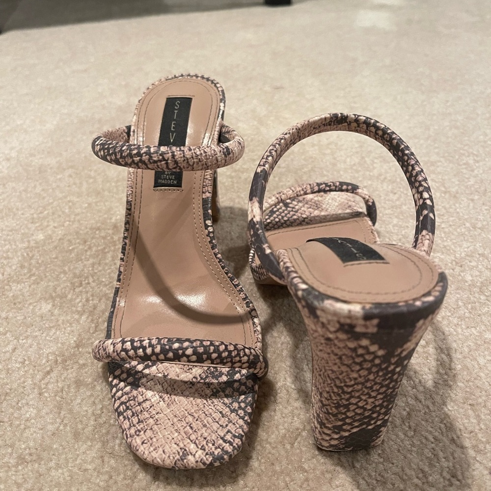 STEVEN BY STEVE MADDEN